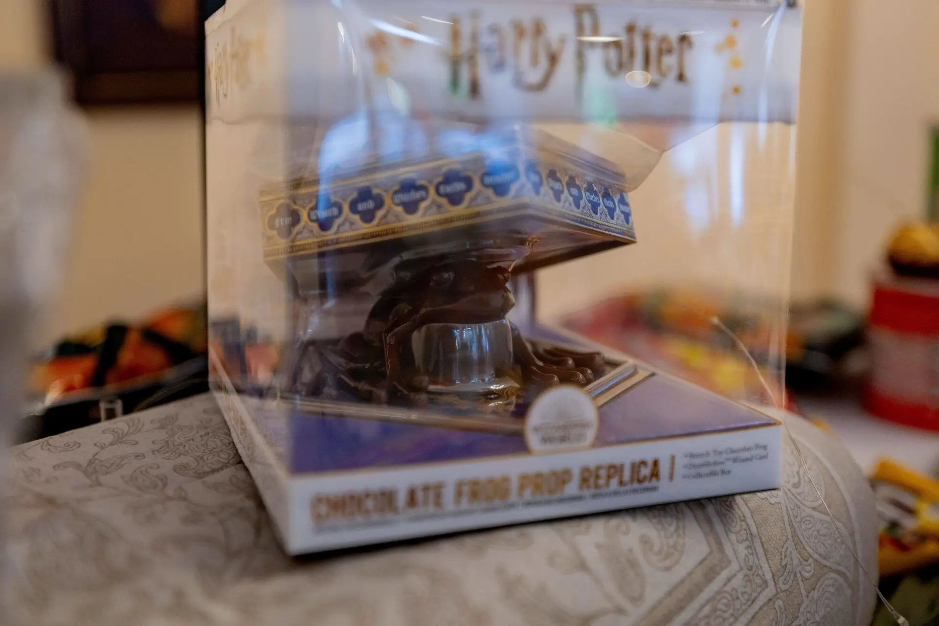 Harry Potter Chocolate Frog Prop Replica in Verpackung