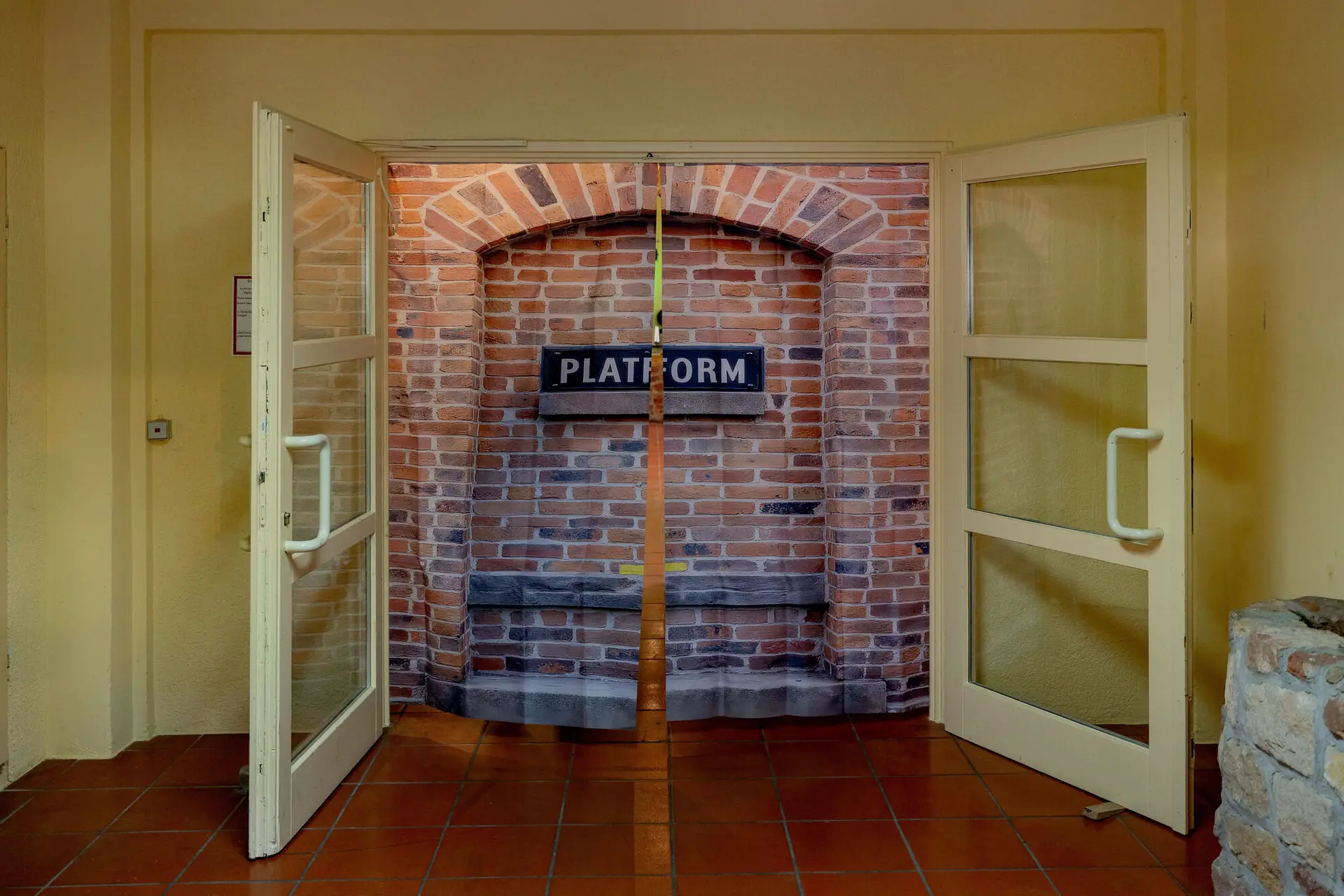 Platform 9 3/4 Kulisse als Fotowand