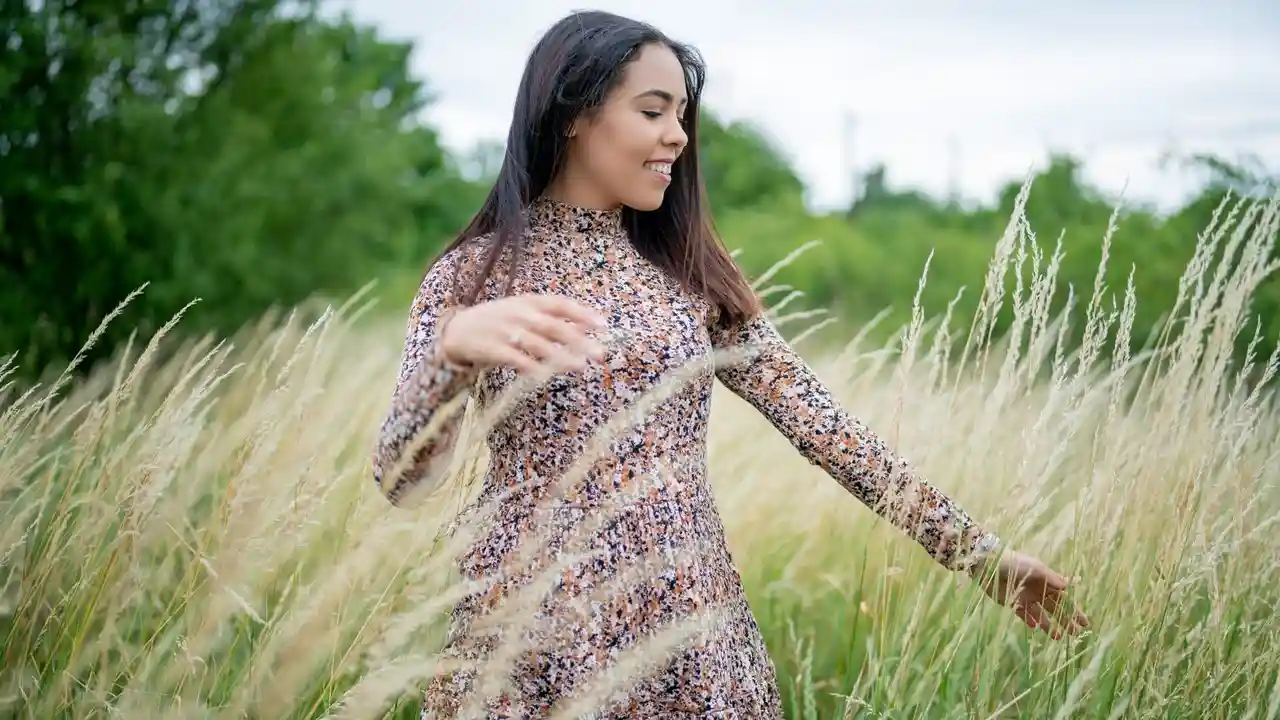 Mit Ideen ohne Ende wird es manchmal schwer, jemanden dafür vor die Kamera zu bekommen. Wie komme ich also an Models? Egal ob Professionell oder nicht was ist hier die beste Strategie?