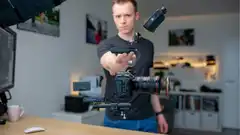 Das-macht-Filmen-so-viel-einfacher.-VideoRIG-3_4-BQ.CYKKa_uS