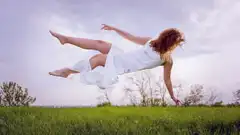 Levitation-Schweben-Das-Fotografie-Tutorial-BQ.k4AxESe0