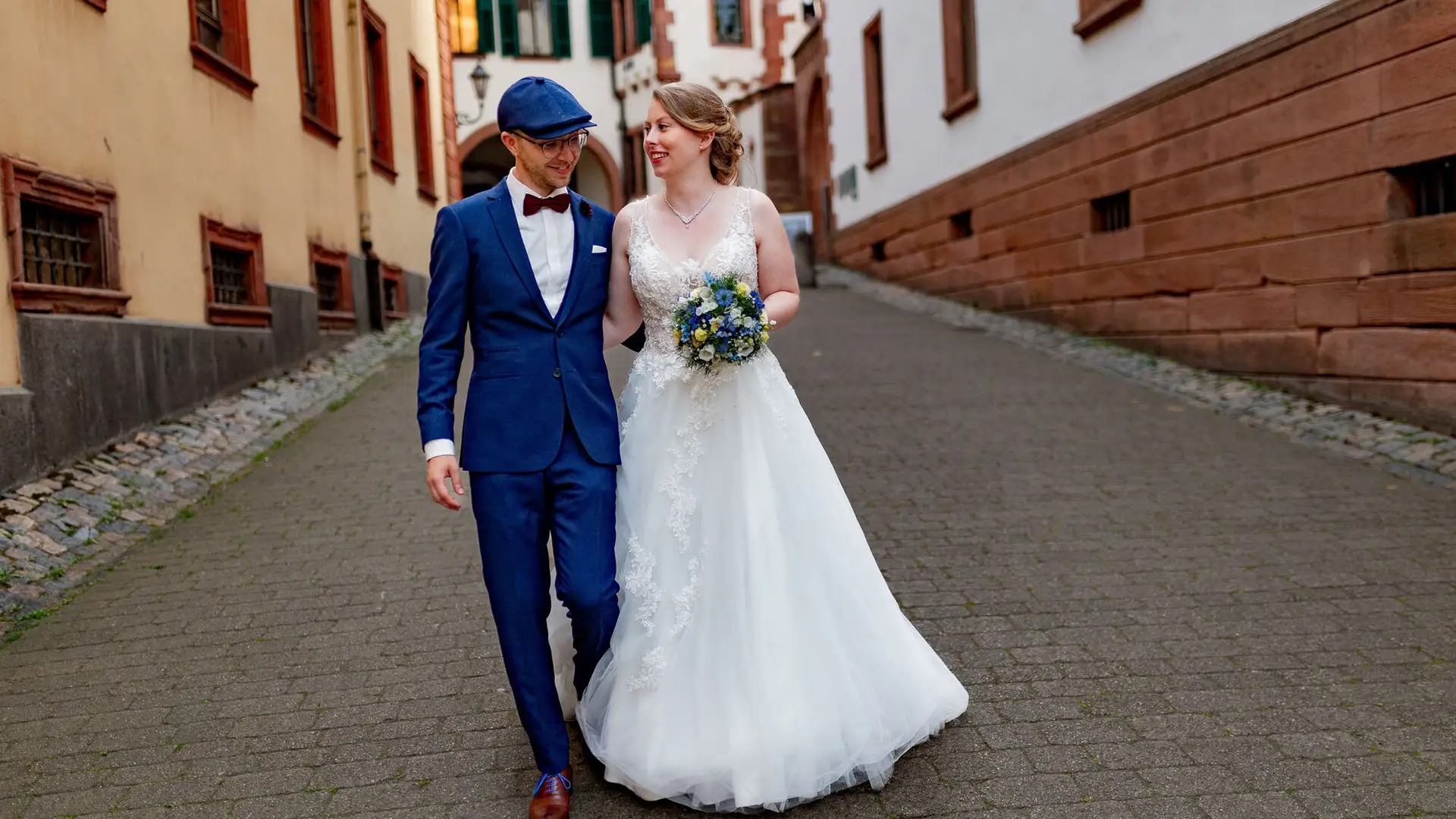 sandra dominic weinheim altstadt gasse