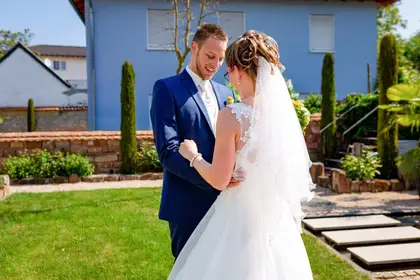 Anne Christian Hochzeitsfotograf Birkenheide Grosskarlbach Bissersheim 8.Pn25NTli Anne Christian Hochzeitsfotograf Birkenheide Grosskarlbach Bissersheim 8.Pn25NTli